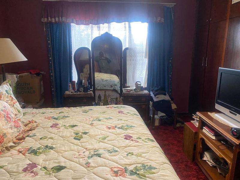 6 Bedroom Property for Sale in Komani Park Eastern Cape